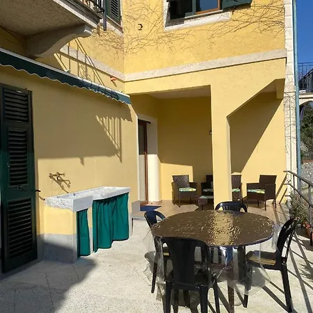 Finestra Sul Golfo Apartment *